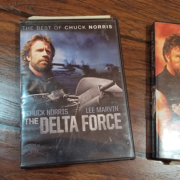Chuck Norris DVD set - Picture 6 of 8